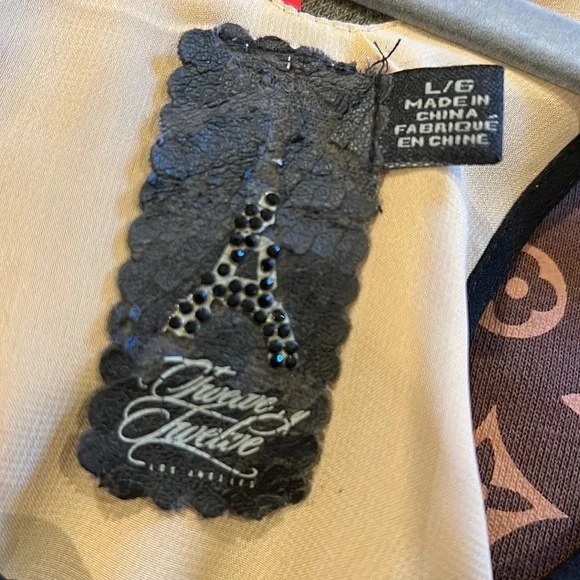 Black tank dress, With red ribbon sequins and pearls stripes - Picture 7 of 7